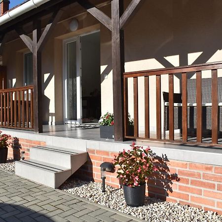 Livia Apartman Héviz Zewnętrze zdjęcie