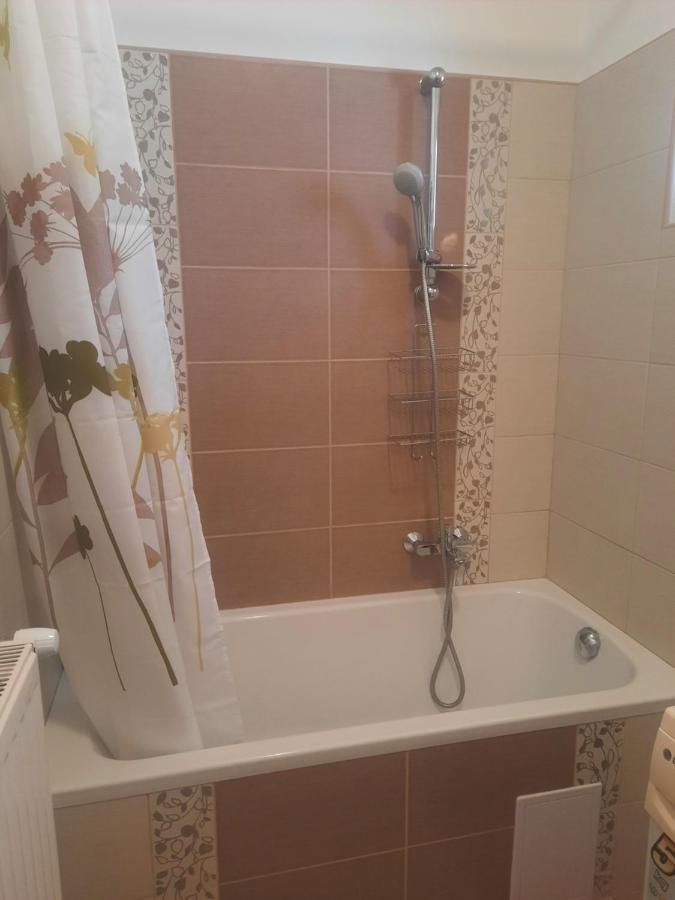 Livia Apartman Héviz Zewnętrze zdjęcie